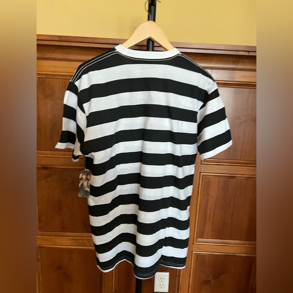 Hard Rock Tokyo Hello Kitty Tee with Apple and Skull Black White Stripes Size L - Picture 3 of 11